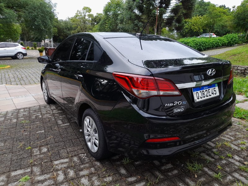 HB20 1.6 COMFORT 16V FLEX 4P MANUAL - 2018 - FARROUPILHA