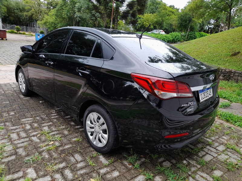 HB20 1.6 COMFORT 16V FLEX 4P MANUAL - 2018 - FARROUPILHA