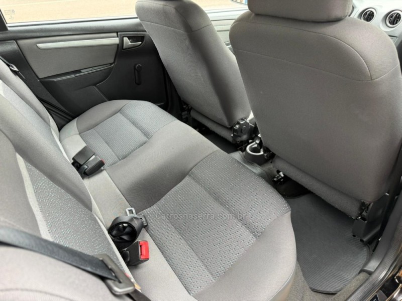 CELTA 1.0 MPFI LS 8V FLEX 4P MANUAL - 2014 - LAGOA VERMELHA