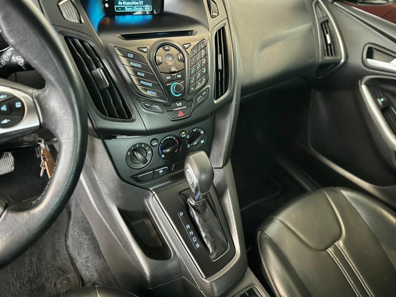 FOCUS 1.6 S HATCH 16V FLEX 4P AUTOMÁTICO - 2015 - CAXIAS DO SUL
