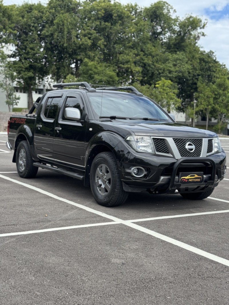 FRONTIER 2.5 SV ATTACK 4X4 CD TURBO ELETRONIC DIESEL 4P MANUAL - 2014 - CAXIAS DO SUL