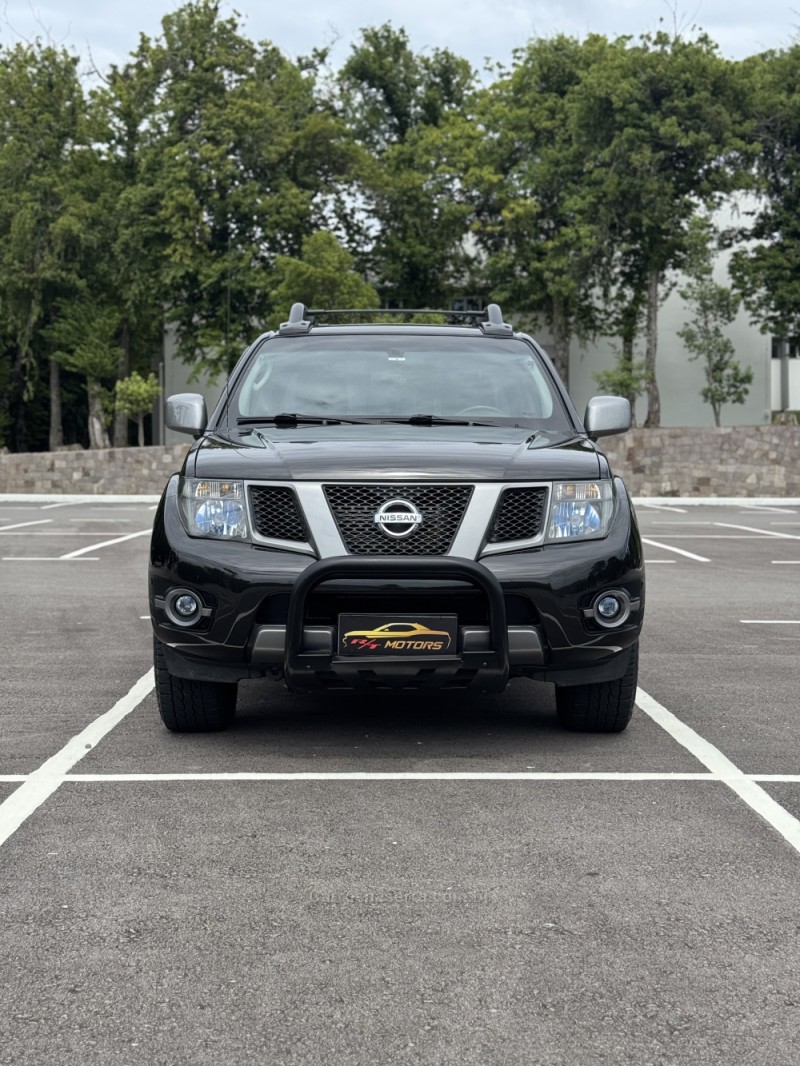FRONTIER 2.5 SV ATTACK 4X4 CD TURBO ELETRONIC DIESEL 4P MANUAL - 2014 - CAXIAS DO SUL