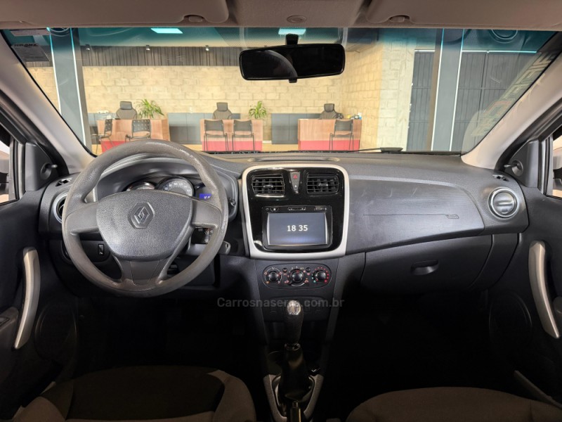 SANDERO 1.6 EXPRESSION 8V FLEX 4P MANUAL - 2016 - DOIS IRMãOS