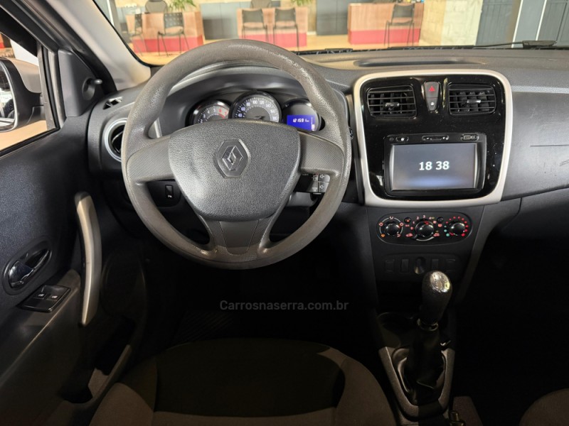 SANDERO 1.6 EXPRESSION 8V FLEX 4P MANUAL - 2016 - DOIS IRMãOS