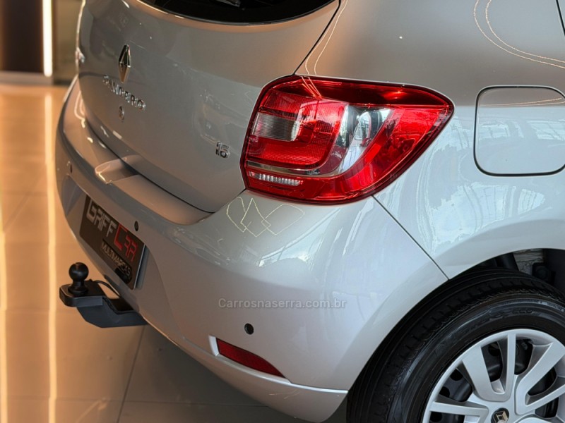 SANDERO 1.6 EXPRESSION 8V FLEX 4P MANUAL - 2016 - DOIS IRMãOS