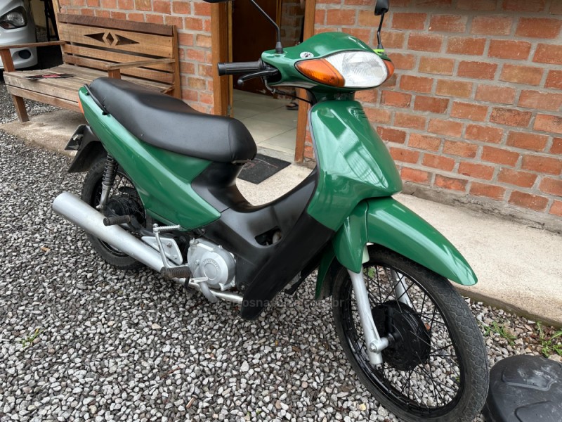 c 100 biz es 2005 caxias do sul