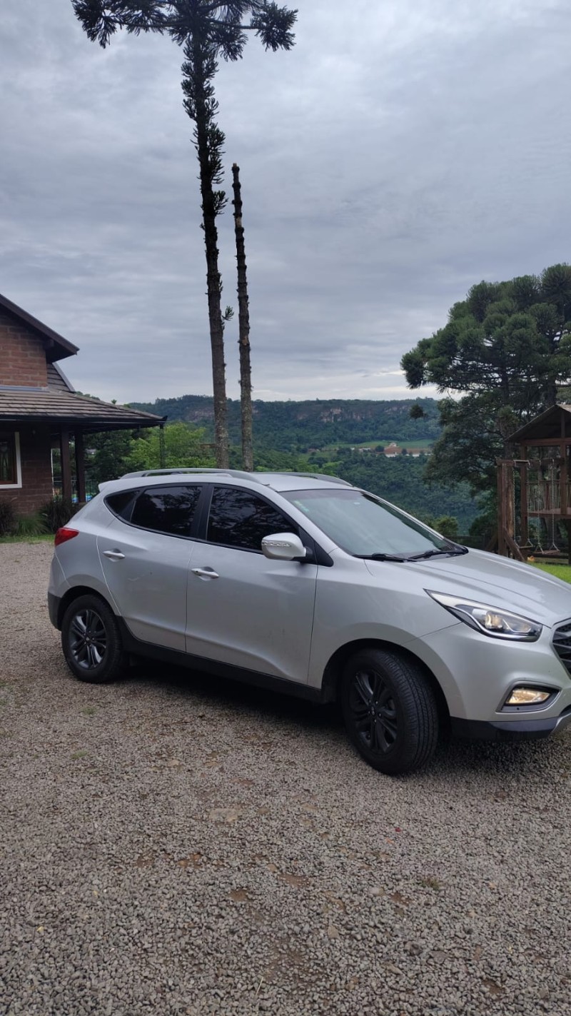 ix35 2.0 gl 4x2 16v flex 4p automatico 2020 caxias do sul