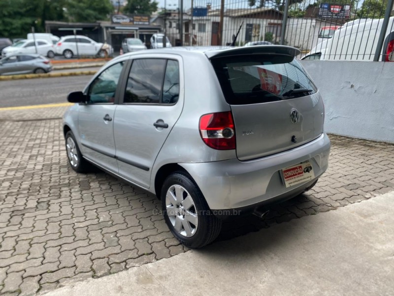 FOX 1.6 MI ROUTE 8V FLEX 4P MANUAL - 2008 - CAXIAS DO SUL