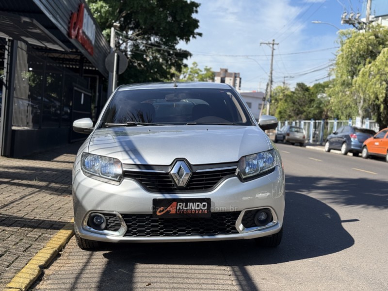 SANDERO 1.6 EXPRESSION 16V FLEX 4P MANUAL - 2015 - PAROBé
