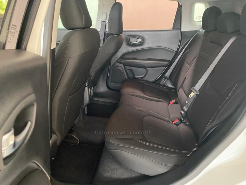 COMPASS 2.0 SPORT 4X2 16V GASOLINA 4P AUTOMÁTICO - 2020 - LAJEADO