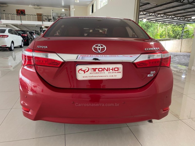 COROLLA 2.0 XEI 16V FLEX 4P AUTOMÁTICO - 2016 - LAJEADO