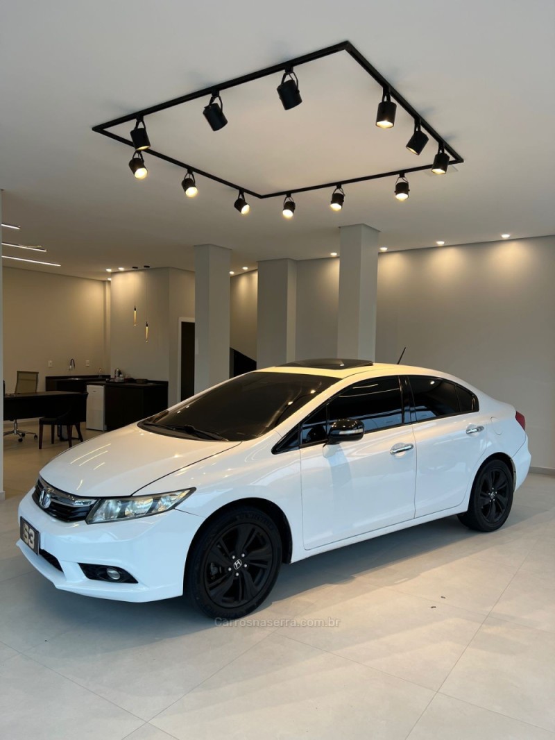 CIVIC 1.8 EXS 16V GASOLINA 4P AUTOMÁTICO - 2013 - CAXIAS DO SUL
