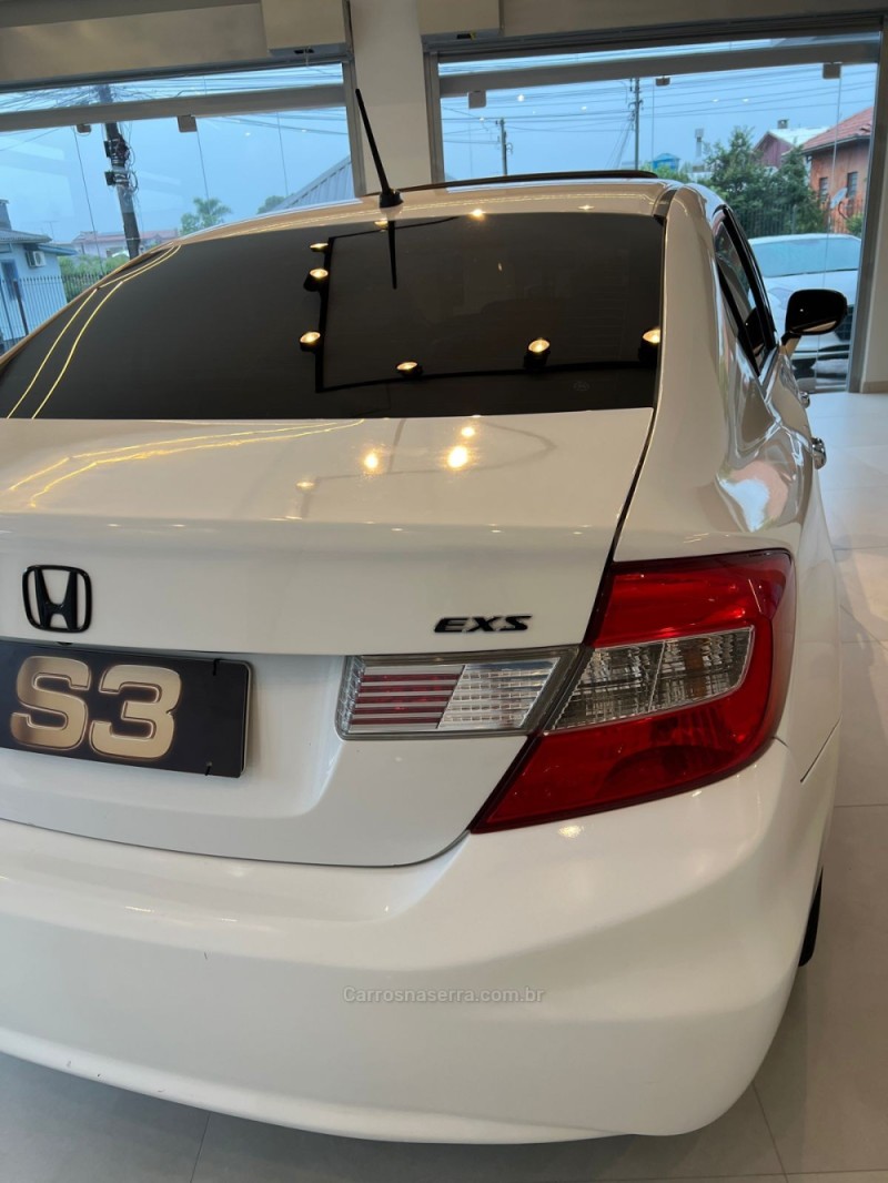 CIVIC 1.8 EXS 16V GASOLINA 4P AUTOMÁTICO - 2013 - CAXIAS DO SUL