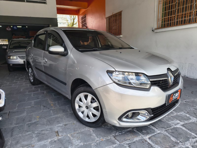LOGAN 1.0 EXPRESSION 16V FLEX 4P MANUAL - 2015 - CAXIAS DO SUL