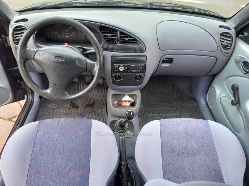 FIESTA 1.0 MPI 8V GASOLINA 2P MANUAL - 1998 - NOVA PRATA