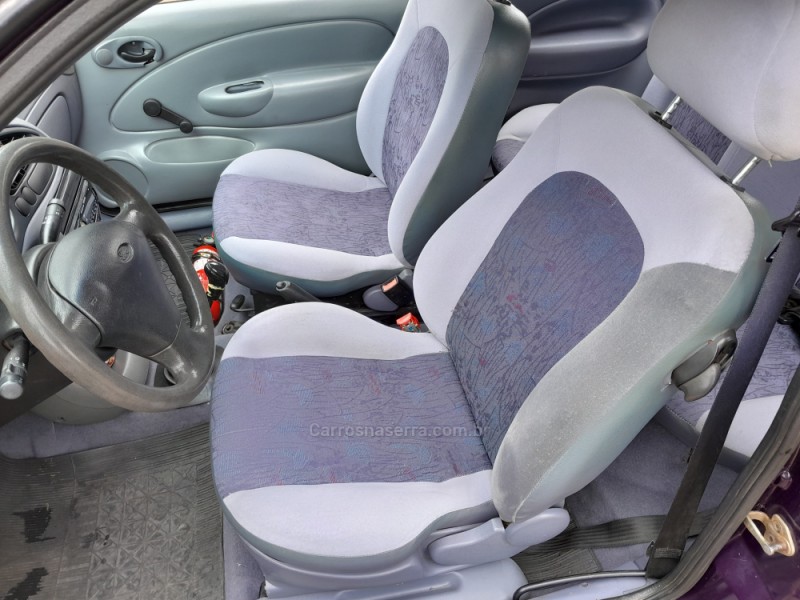 FIESTA 1.0 MPI 8V GASOLINA 2P MANUAL - 1998 - NOVA PRATA