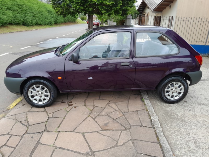 FIESTA 1.0 MPI 8V GASOLINA 2P MANUAL - 1998 - NOVA PRATA