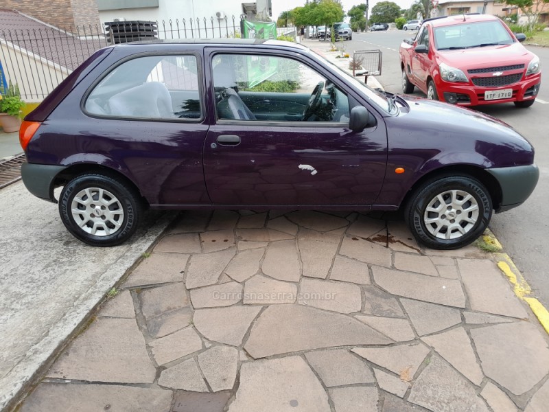 FIESTA 1.0 MPI 8V GASOLINA 2P MANUAL - 1998 - NOVA PRATA