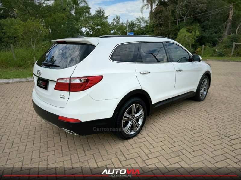 GRAND SANTA FÉ 3.3 MPFI V6 4WD GASOLINA 4P AUTOMÁTICO - 2015 - SAPIRANGA