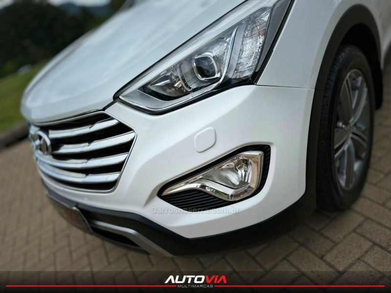 GRAND SANTA FÉ 3.3 MPFI V6 4WD GASOLINA 4P AUTOMÁTICO - 2015 - SAPIRANGA