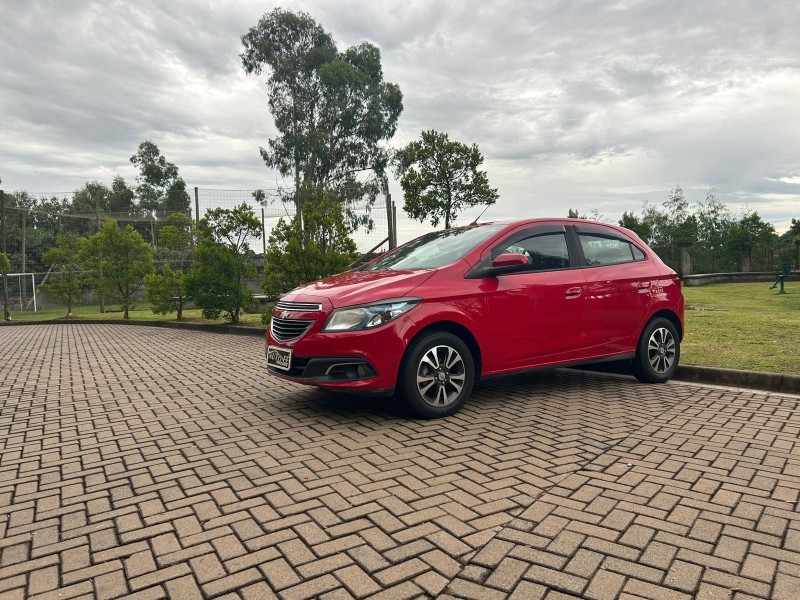ONIX 1.4 MPFI LTZ 8V FLEX 4P AUTOMÁTICO - 2016 - CANELA