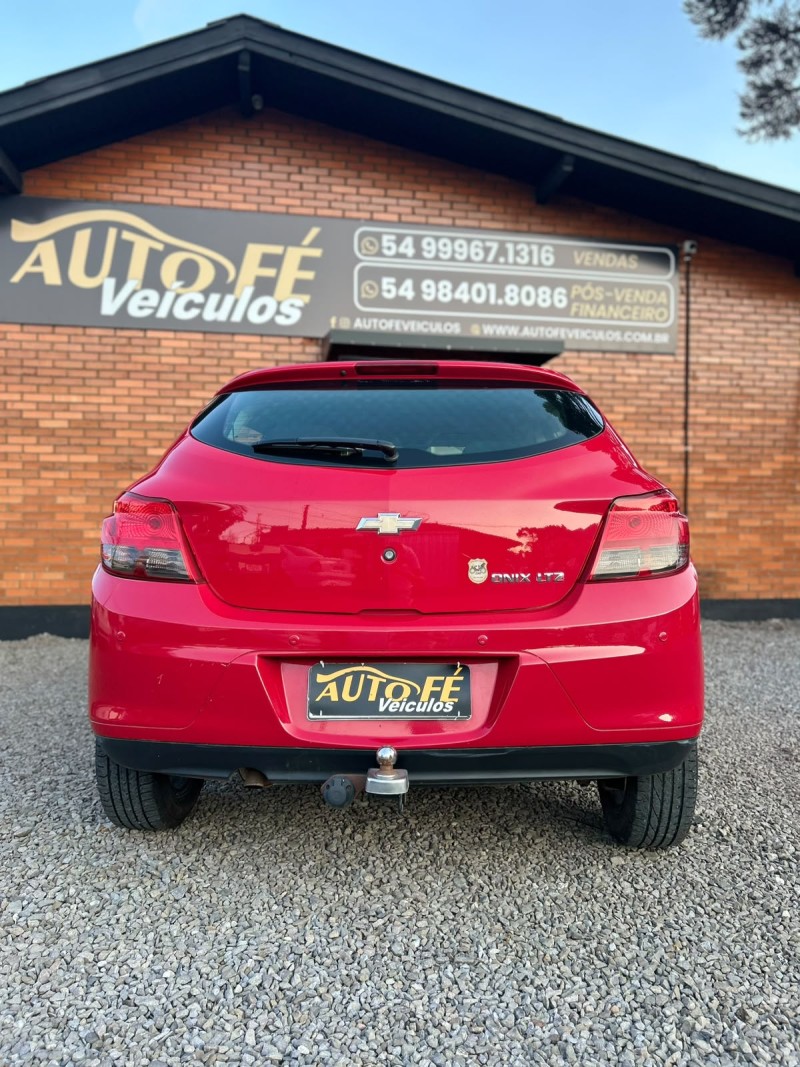 ONIX 1.4 MPFI LTZ 8V FLEX 4P AUTOMÁTICO - 2016 - CANELA