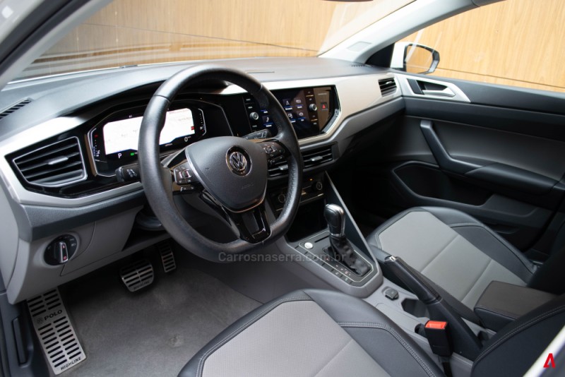 POLO 1.0 170 TSI 12V HIGHLINE FLEX 4P AUTOMÁTICO - 2019 - GARIBALDI