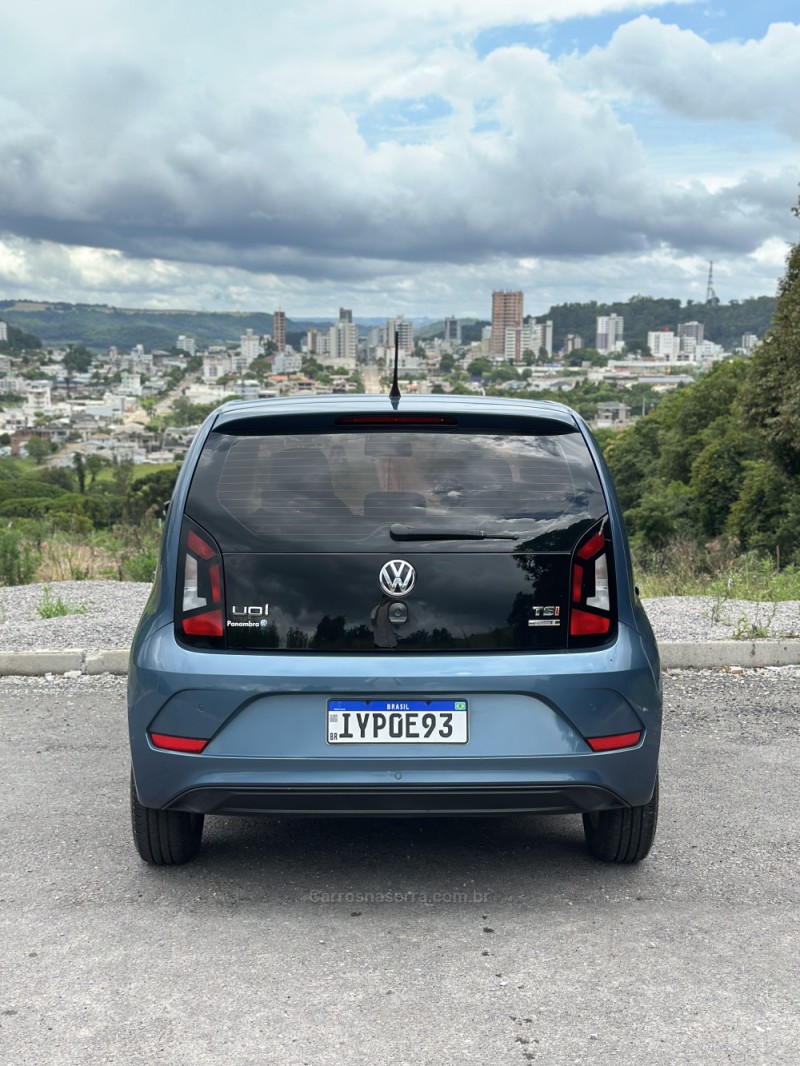 UP 1.0 TSI MOVE UP 12V FLEX 4P MANUAL - 2018 - CAXIAS DO SUL