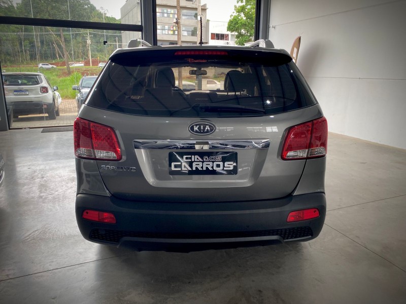 SORENTO 2.4 EX 4X2 16V GASOLINA 4P AUTOMÁTICO - 2012 - LAJEADO