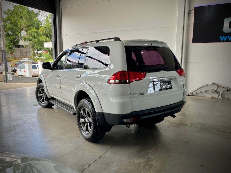 PAJERO DAKAR 3.2 4X4 16V TURBO INTERCOOLER DIESEL 4P AUTOMÁTICO - 2015 - LAJEADO