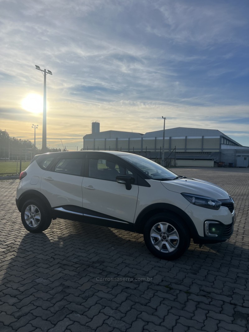 CAPTUR 1.6 LIFE 16V FLEX 4P AUTOMÁTICO - 2021 - ANTôNIO PRADO