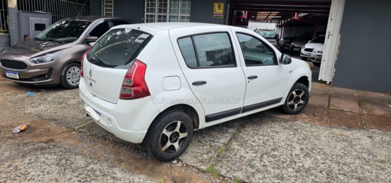 SANDERO 1.0 AUTHENTIQUE 12V FLEX 4P MANUAL - 2013 - IVOTI
