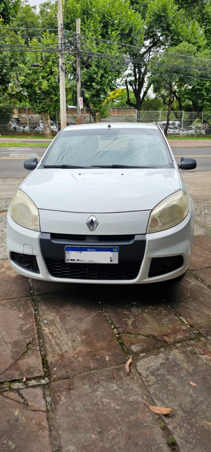 SANDERO 1.0 AUTHENTIQUE 12V FLEX 4P MANUAL - 2013 - IVOTI