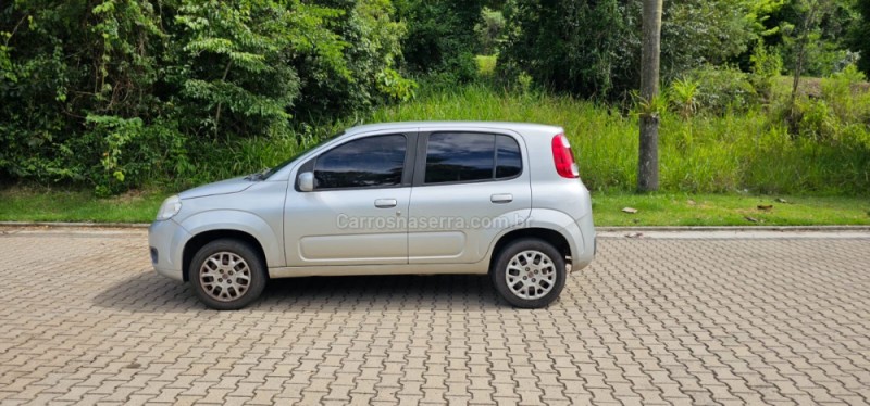 UNO 1.0 EVO VIVACE 8V FLEX 4P MANUAL - 2014 - IVOTI