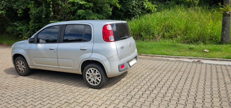 UNO 1.0 EVO VIVACE 8V FLEX 4P MANUAL - 2014 - IVOTI