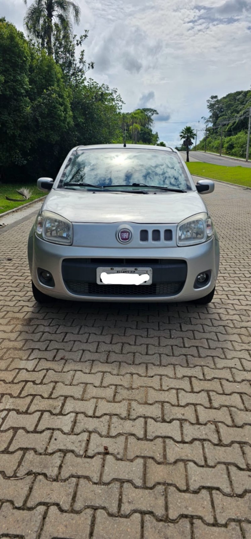 UNO 1.0 EVO VIVACE 8V FLEX 4P MANUAL - 2014 - IVOTI