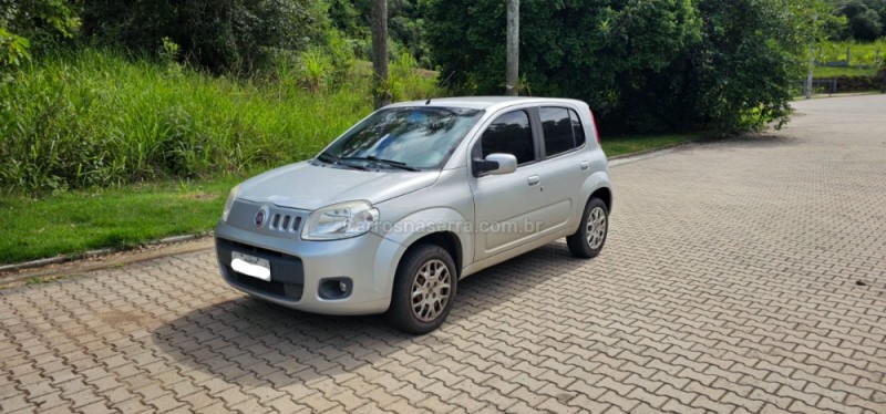 UNO 1.0 EVO VIVACE 8V FLEX 4P MANUAL - 2014 - IVOTI