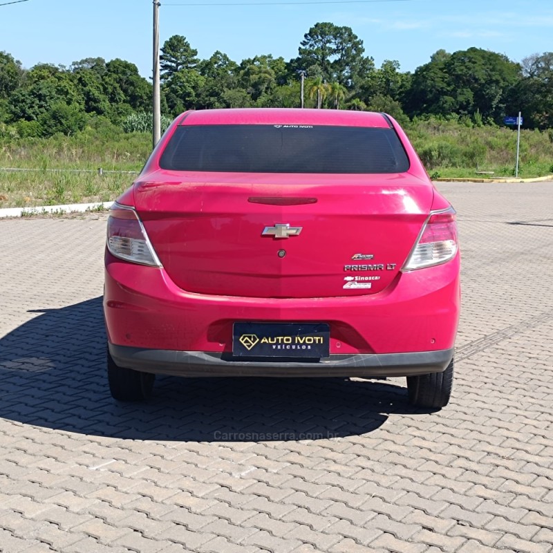 PRISMA 1.0 MPFI LT 8V FLEX 4P MANUAL - 2015 - IVOTI