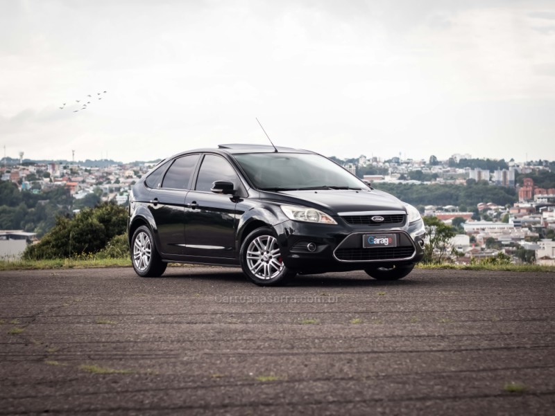 FOCUS 2.0 GHIA 16V FLEX 4P AUTOMÁTICO