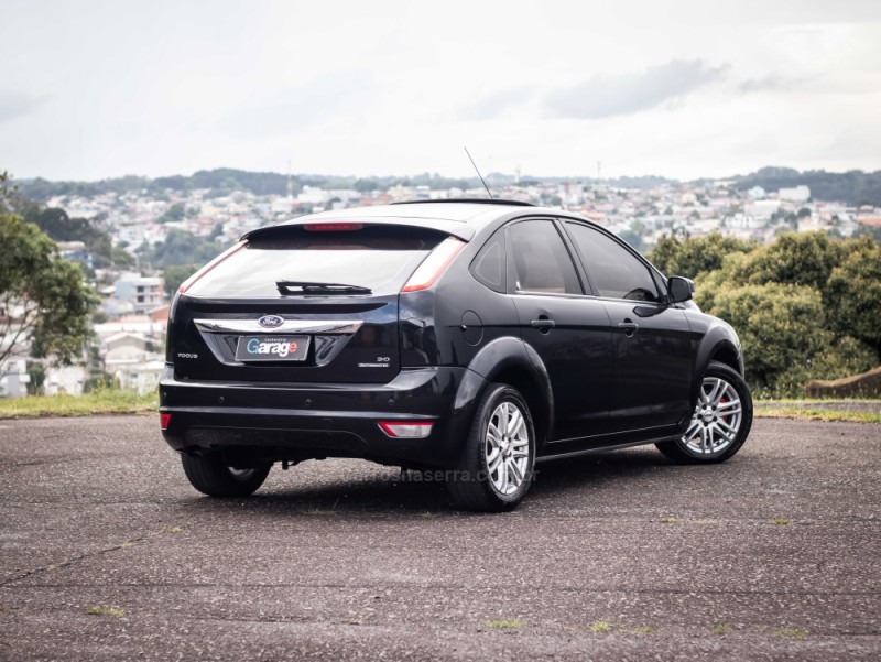 FOCUS 2.0 GHIA 16V FLEX 4P AUTOMÁTICO - 2009 - CAXIAS DO SUL