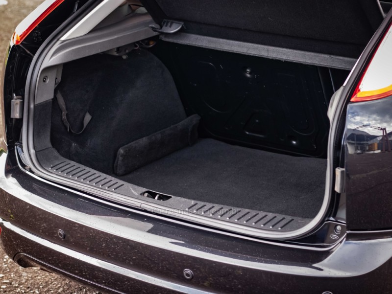 FOCUS 2.0 GHIA 16V FLEX 4P AUTOMÁTICO - 2009 - CAXIAS DO SUL