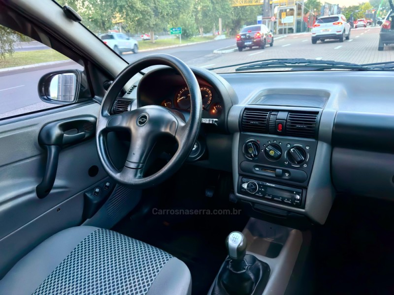 CLASSIC 1.0 VHC LS 8V FLEX 4P MANUAL - 2010 - ESTâNCIA VELHA