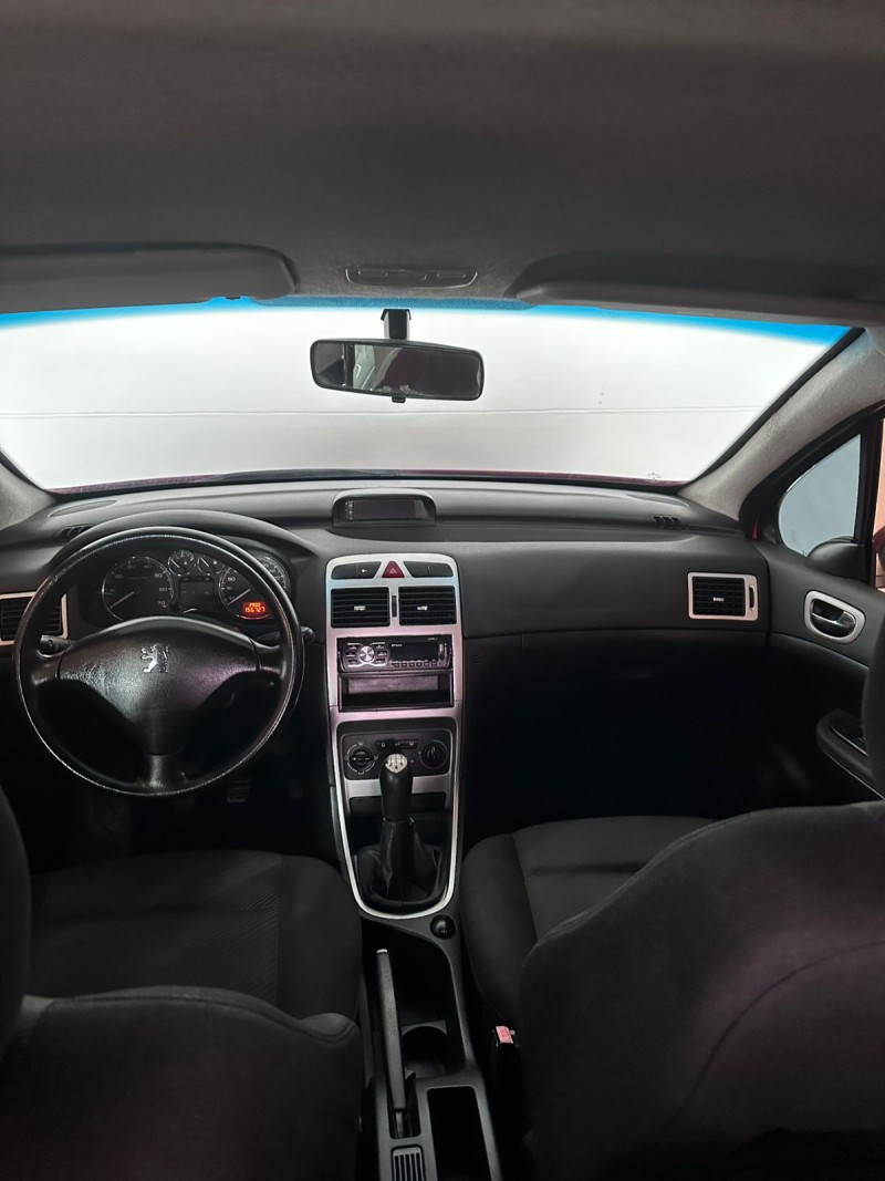 307 1.6 PRESENCE 16V FLEX 4P MANUAL - 2010 - FARROUPILHA