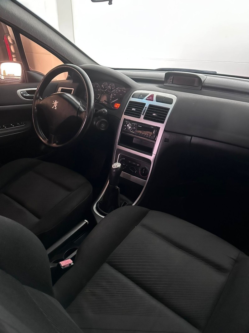 307 1.6 PRESENCE 16V FLEX 4P MANUAL - 2010 - FARROUPILHA