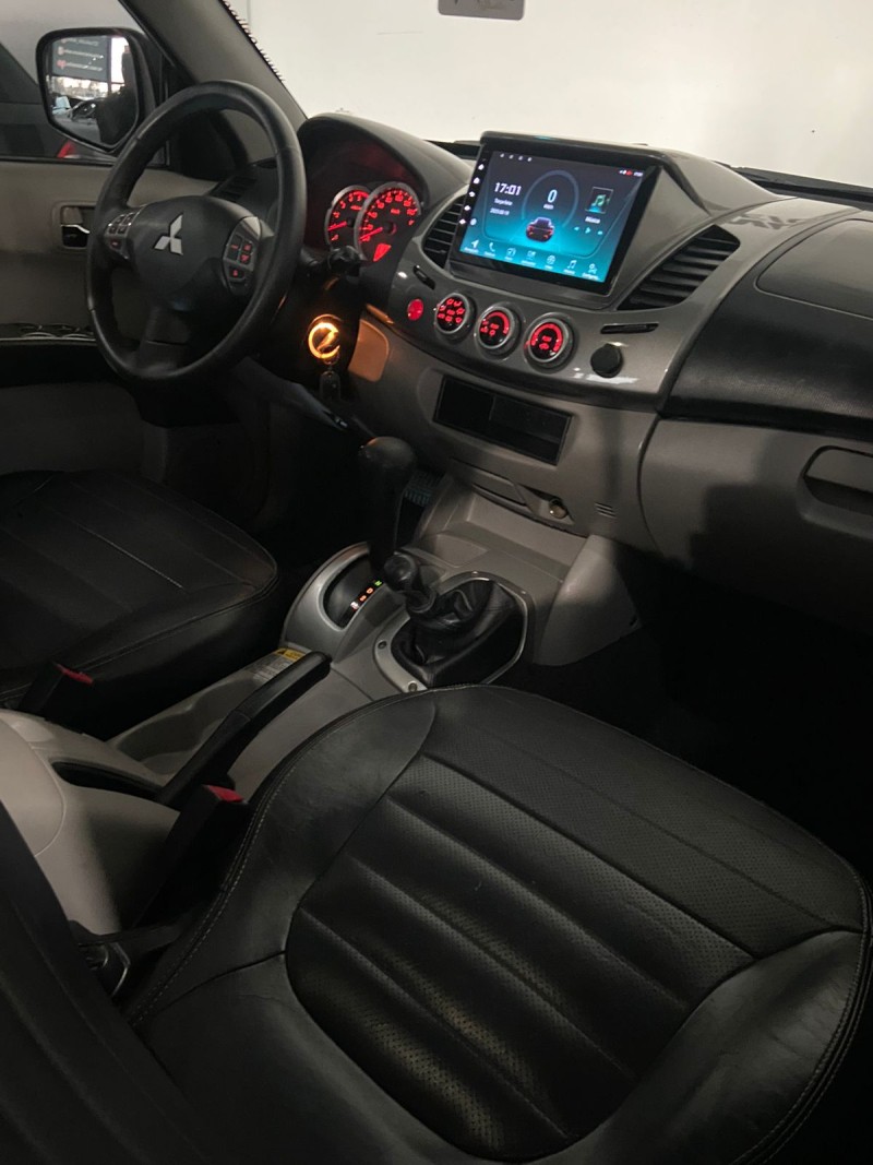 L200 TRITON 3.2 HPE 4X4 CD 16V TURBO INTERCOOLER DIESEL 4P AUTOMÁTICO - 2013 - FARROUPILHA