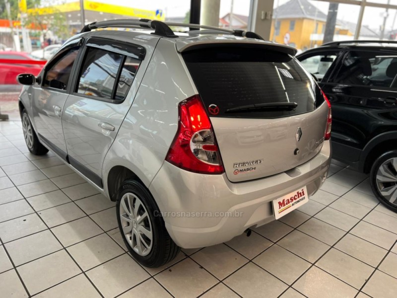SANDERO 1.6 PRIVILÉGE 8V FLEX 4P MANUAL - 2009 - CAXIAS DO SUL