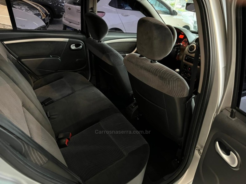 SANDERO 1.6 PRIVILÉGE 8V FLEX 4P MANUAL - 2009 - CAXIAS DO SUL