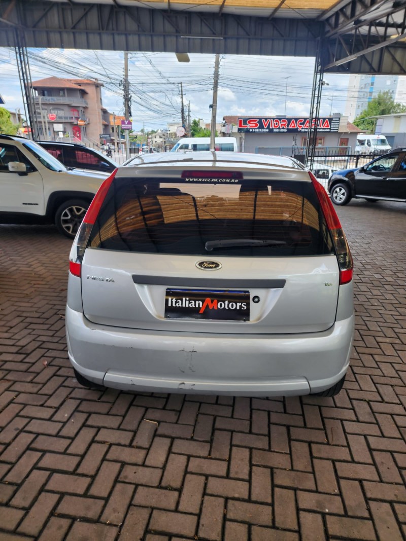 FIESTA 1.6 MPI CLASS HATCH 8V FLEX 4P MANUAL - 2011 - CAXIAS DO SUL