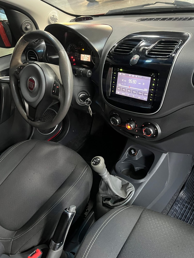 GRAND SIENA 1.4 MPI ATTRACTIVE 8V FLEX 4P MANUAL - 2015 - SãO LEOPOLDO