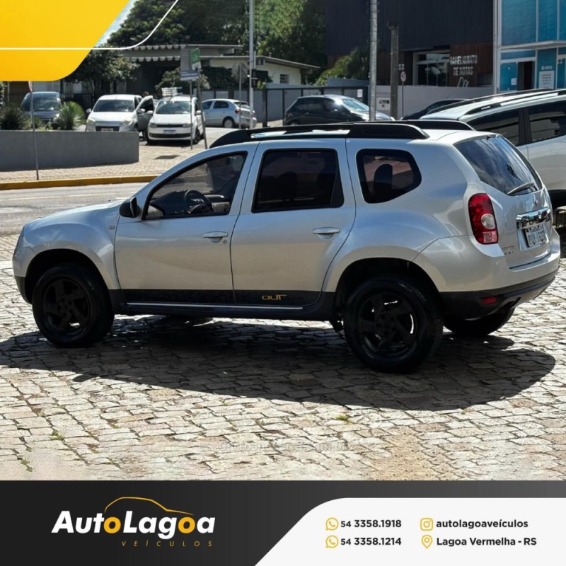 DUSTER 1.6 OUTDOOR 4X2 16V FLEX 4P MANUAL - 2015 - LAGOA VERMELHA